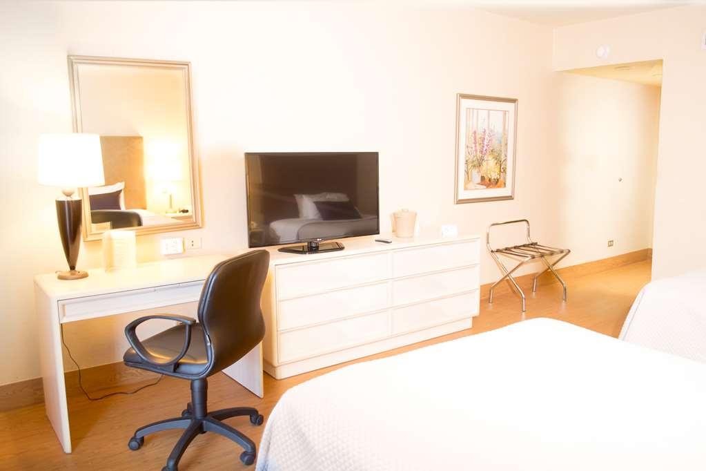 Istay Hotel Ciudad Juárez Quarto foto A typical guest room at the hotel